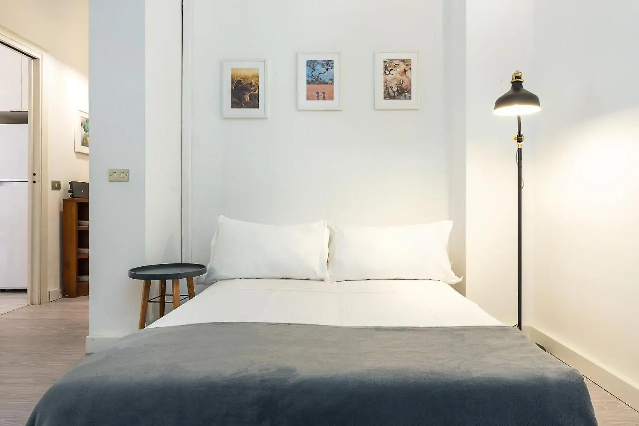 Italianway - Bergognone 31 Apartment Milan Italy